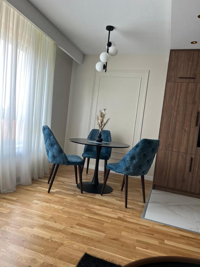 Apartamento Lilly Lux Bijeljina Exterior foto