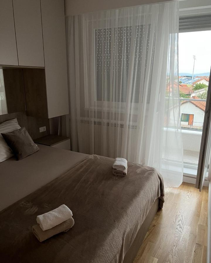 Apartamento Lilly Lux Bijeljina Exterior foto