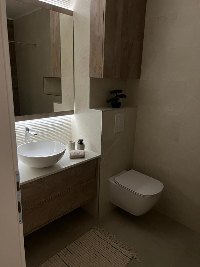 Apartamento Lilly Lux Bijeljina Exterior foto