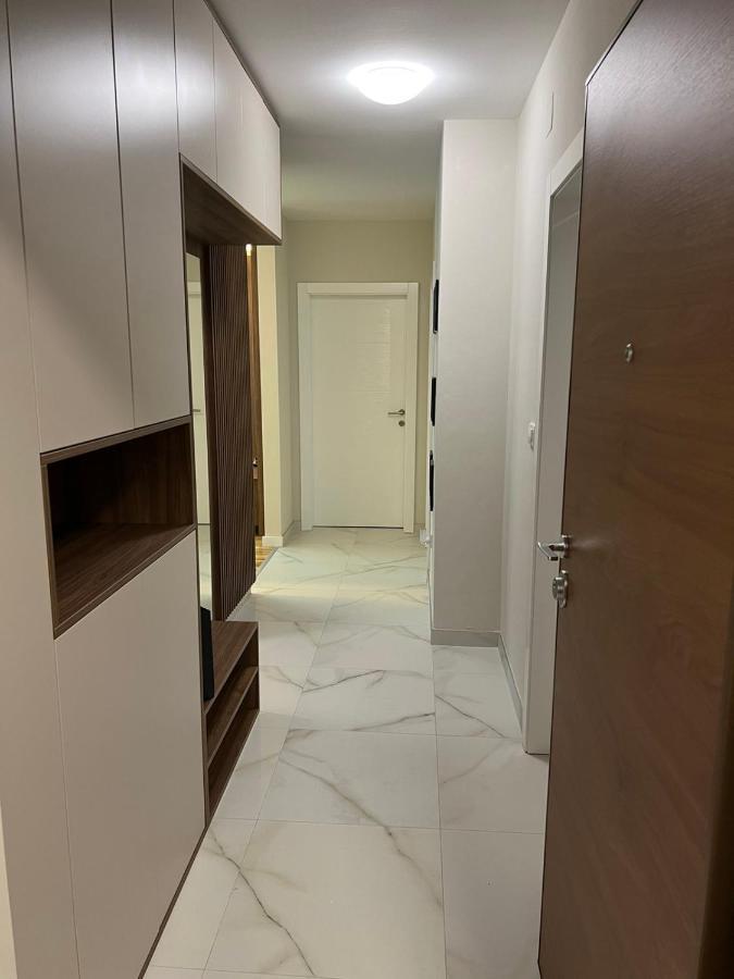 Apartamento Lilly Lux Bijeljina Exterior foto